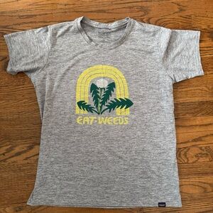 Patagonia Gray Daily Cool Capilene Eat Weeds Tee L EUC